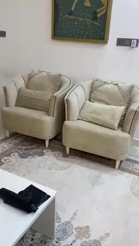 ب٨٠٠مع طبلات شرط ثقيل وقماش اصلي


**إذا كنت صاحب هذا الإعلان وتريد حذفه لأي سبب، رجاءا أرسل رسالة إلى الدعم الفني**