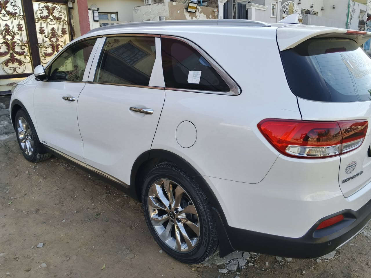 ‏السلام عليكم ورحمة الله وبركاته
‏
‏کیا سورنتو خليجي 2016
‏
‏ مكفولة كفالة عامه  من صبغ و ضربه وتبديل وبارد حتى دعاميات 
‏
‏رقم بغداد دولي بأسمى
‏
‏ماشيه 124 الف حقیقی
‏
‏محرك 6 سلندر 3500 كفالة كير و محرك كفالة بشرط فحص
‏
‏فول واحد ع واحد ما عدى بنوراما مواصفات طلب خاص
‏
‏هاند بريك بصمه
‏
‏أوتو هولد
‏
‏فور ويل
‏
‏مانع انزلاق
‏
‏زراك لايت
‏
‏مري شفط
‏
‏حساسات امامي خلفي
‏
‏بردات خلفي بلادي
‏
‏صندوق كهربائي وترحيب عنده الاقتراب
‏
‏كشنات كهربائيه  عدد 2
‏
‏كشنات جلد تدفه و تبرید
‏
‏7 راكب ثلاث قطع تبريد ثلج تبريد شاشة
‏
‏لايت زينون عدسات عالي ناصي LED
‏
‏بك لايتات LED
‏
‏کشافات زینون LED
‏
‏بلوجكتر يشتغل ويه فرت استيرن
‏
‏ويل كب كروم حجم 19 
‏
‏تخم تاير جديد 
‏
‏ثلاث أنظمة قيادة عادي وايكو وسبورت
‏
‏دخول ذكي بصمة تشغيل وابواب + ترحيب عنده الاقتراب 
‏
‏السعر 240 وبيها مجال وكلشي موجود بسوك ماعجبك اعبر المنشور 
‏
‏مكاني النجف الاستفسار ***********
