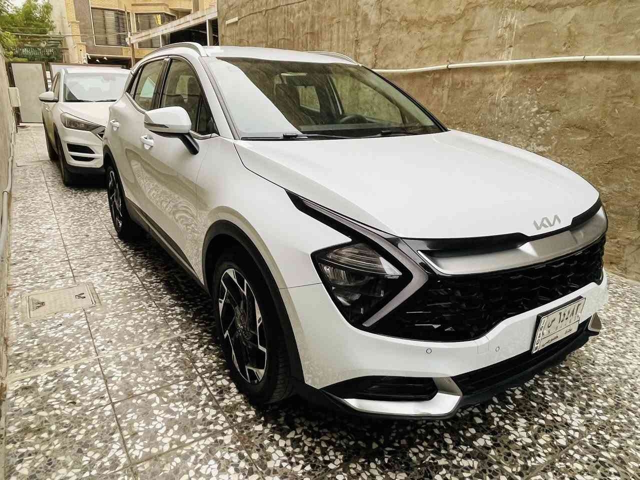 السلام عليكم
كيا سبورتج 2023خليجي ضمان المجموعة الدولية العراقية بعدهة داخل الضمان صيانه وزيوت كله داخل الشركه كفاله من الصبغ والبارد 

ماشيه 45000كم

مواصفات 

بصمة تشغيل 

بصمة ابواب 

تشغيل عن بعد 

مري شفط +اشاير بالمري

شاحن وايرلس 

كشافات LED

كامرة خلفية حساسات خلفية + امامية

اوتو هولد 

هاند بريك كهرباء 

تحكم كامل من المقود+شفتات

اربع وضعيات قيادة

مانع تزحلق

العنوان بغداد الكاظميه

الرقم ***********

السعر 217$ ورقه وبي مجال بسيط
