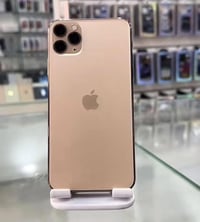 آيفون ١١ برو ماكس • ٢٥٦ • شاشة مبدلة