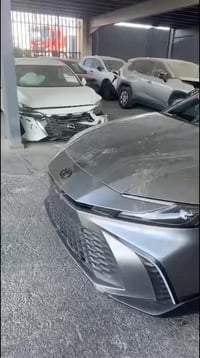 كامري XSE • ٢٠٢٥ • حادث عمان