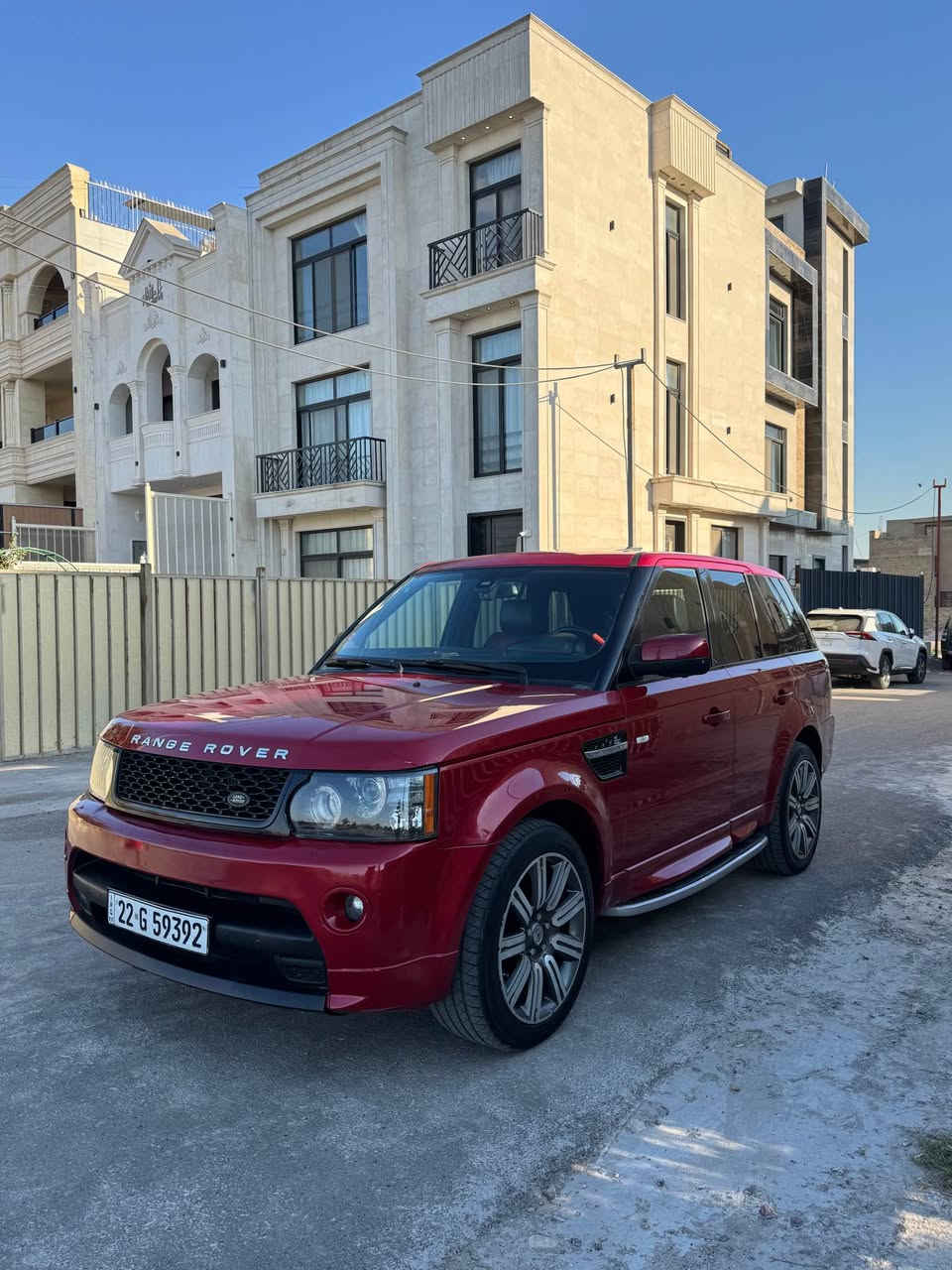 السلام وعليكم بيع رانج روفر موديل 2013  رقم اربيل جديد سعرها 142  ورقه  خليجي كفاله عامه بيهه شخط بالجاملغ الخلفي انصبغ على كده وكالة سردار
 مواصفات VIP 

مكينه 8 سلندر سوبر 

فتحة سقف بصمة 

تشغيل وبصمة ابواب 

جكات تصعد وتنزل 

كشنات كهرباء تدفئه وتبريد وكشنات جلد  

 دمام صوت هارمن كاردن متكامل  زراق لايت جنطة كهرباء  ثلاجة شاشه كبيره نقاط عمياء وضعيات قياده متعدده  تحكم ستيرن جهتين شفتات ستيرن حساسات امامي خلفي مثبت سرعه السياره جديدة بمعنى الكلمة 

مكاني الوزيريه 

‭٠٧٧٥ ٤٨٣ ٦١٧٣‬ أربيل, العراق
