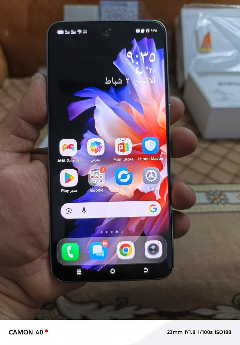 السلام عليكم ايباد شاومي ٧مشتغل ساعه وحده فقط طك الكارتون والجهاز الثاني تكنو كامون ٤٠بريمير استعمال شهر ونص اخو الجديد الاجهزه للبيع او مراوس مكاني المحمودية *********** أو ***********
