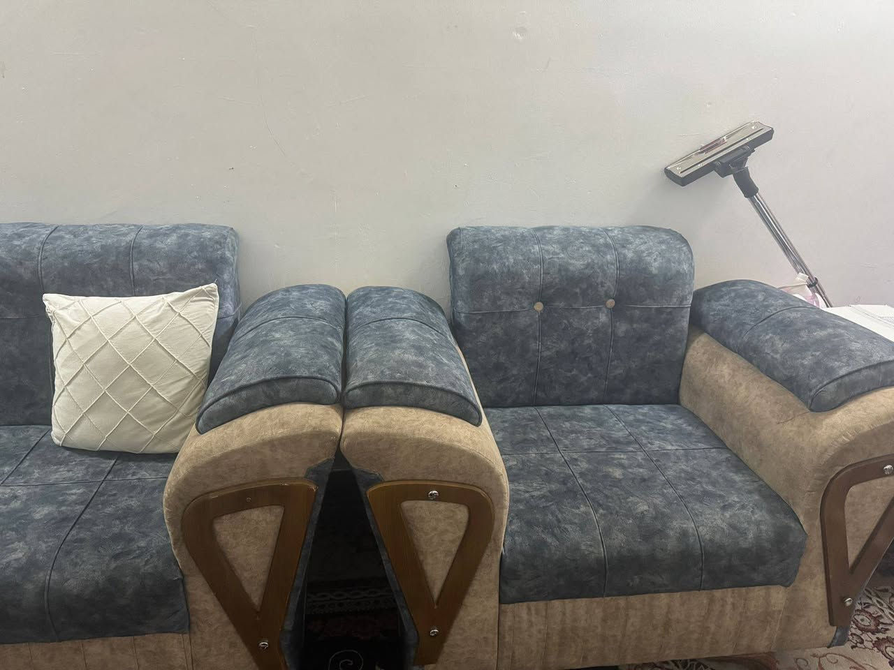 تخم للبيع نظيف جدا ومابيه اي ضرر 
سعر ٢٥٠ قفل مكان النجف


**إذا كنت صاحب هذا الإعلان وتريد حذفه لأي سبب، رجاءا أرسل رسالة إلى الدعم الفني**