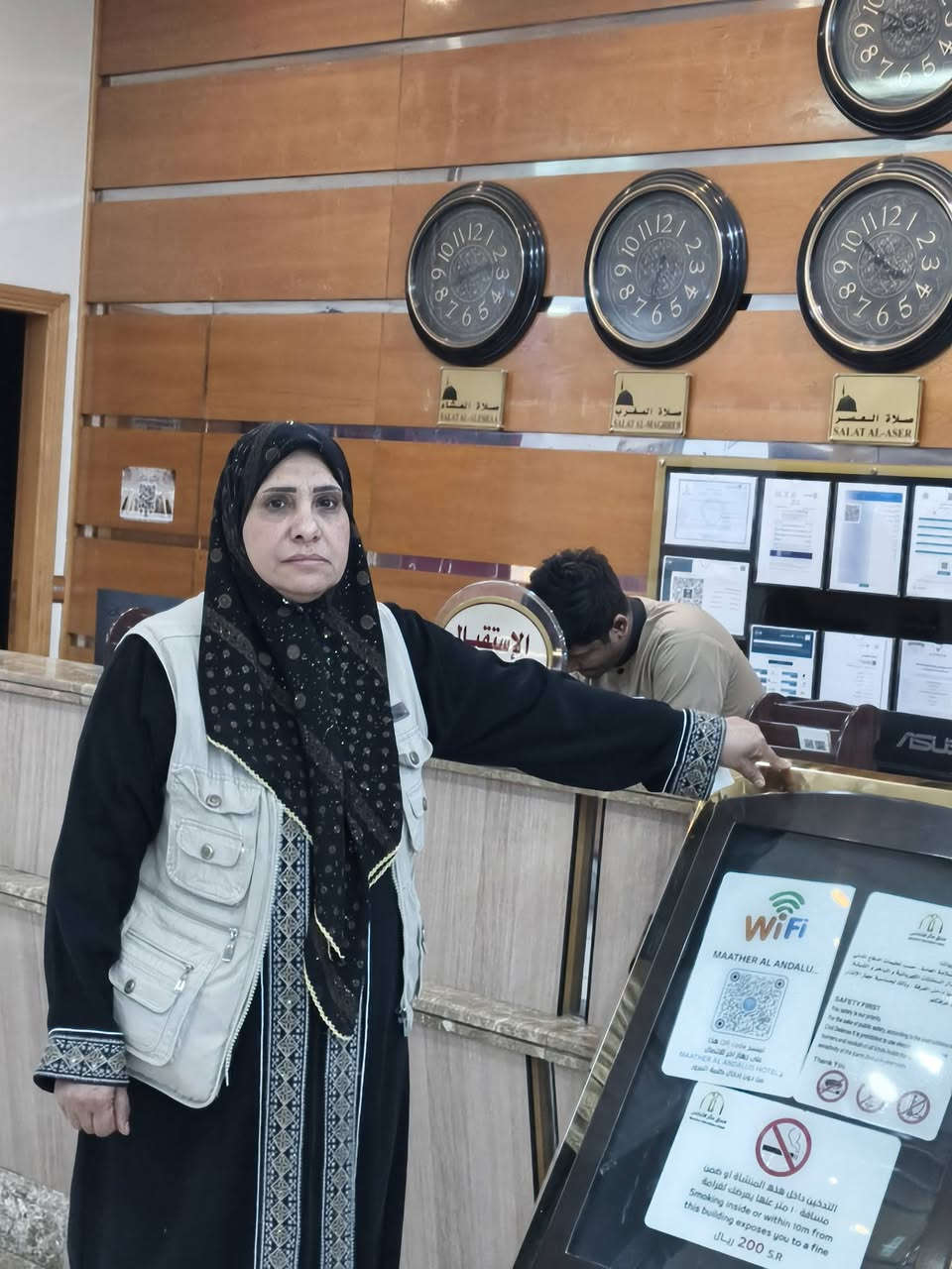 ✅️تعلن الحاجة ام مهند عن رحلتها الى بيت الله الحرام 🕋 
والسعر سيكون الى معتمرينا الكرام 775 نقداً ويوجد نظام القسط 
🌹برنامج الرحلة الى العمرة براً 
🟩انطلاق الرحلة سيكون يوم 5/7/2026🌹
✅️البرنامج كالاتي: 
🟩زيارة قبر النبي عليه افضل الصلاة والسلام 🕌
🌹مزارات المدينة كافة 
🌹السكن في فنادق مركزية🌹 مواجهة للحرم 🌹
🟢محاظرة قبل الذهاب الى مكة 
🌹تعلم كيفية الاحرام واداء العمرة 
أما البرنامج في مكة 🕋 سيكون: 
🌹اداء العمرة 
🌹مزارات مكة كافة 
⭐️السكن في فنادق قريبة على الحرم 
🎆منطقة التيسير 
✅ سيكون نظام ال️اكل ثلاث وجبات في المدينة ومكة 
خدمات اثناء الطريق ✅️ علماً ان الباصات vip ومجهزة بالطعام والفاكهة والماء مجاناً خلال الطريق
للاستفسار الاتصال: 
***********
***********
للحجز يرجى تسليم الجوازات في اقرب وقت المقاعد محدودة
