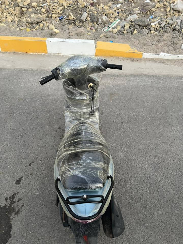 السلام عليكم ورحمة الله ،
ماكس منغولي صارله اقل الشهر طالعه ، دراجه بلاد،  تراي وين ما جان وفحص ايضاً ، دراجه نضيفه كلش السعر خاص وغير متواجد فيس (هـ واتس ***********)
