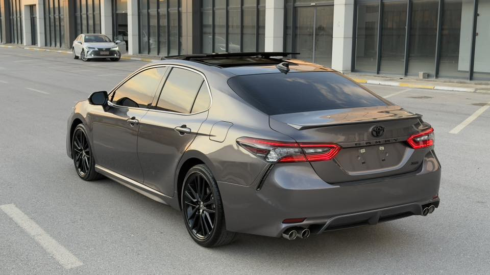 تۆیۆتا کامری مۆدێل 2024 مواسەفات xse مەکینە ٤ بستۆن  مواسەفات شاشەگەورە پانۆراما ناوسور برێک بەصمە  حەساسی پشتو پێش ڕادار کامل ٣ مۆدی لێخورین  تانها بۆنیتی گۆڕاوە بە بیلاد  ئێرباگ سیسیم 
یەک پەڵە   PDR
 17,000 Mil
***********☎️

4T1K61AK3RU857184
