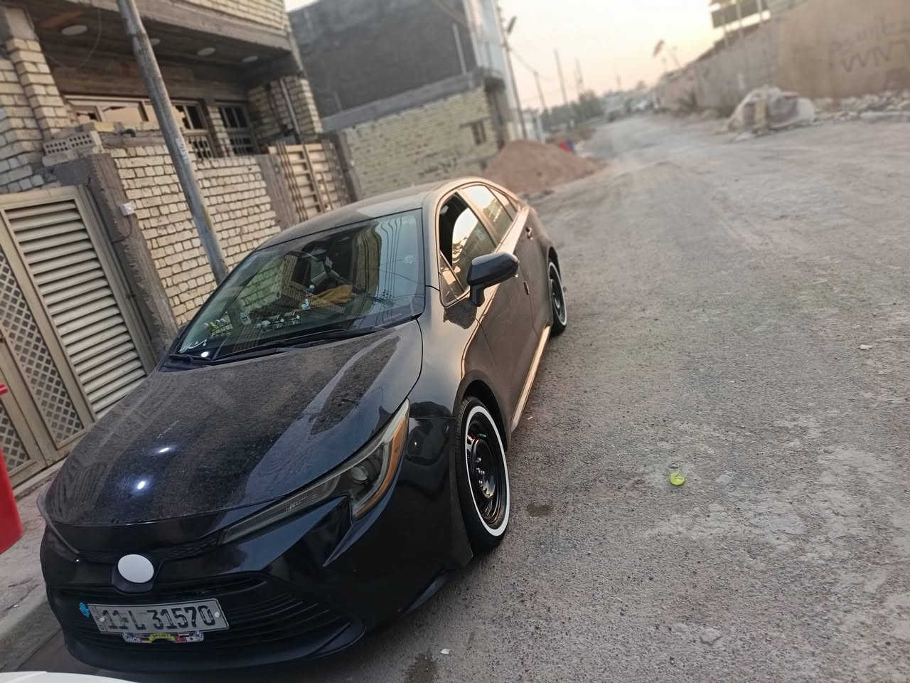 السلام عليكم كورله ٢٣ أمريكي محرك ٢٠٠٠ حادثه بنيد مبدل وجاملغ بارد ماشيه ٤٤ ميل سياره جديده كامله بسمي بيع او مراوس النتره او فورتي ٢٢ مكاني بغداد الدوره سعر ١٣٥ وبيه مجال رقم ***********
