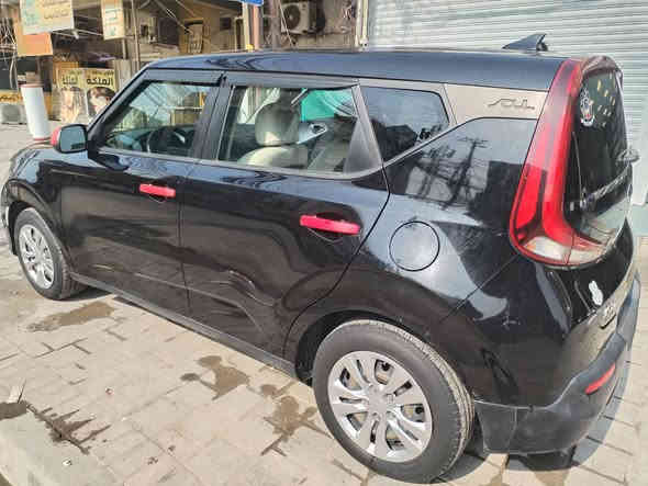 السلام عليكم للبيع كيا صول ٢٠٢٠ مكينه ٢٠٠٠ دوش حادثها دعاميه اماميه صور الحادثه مرفقه بالمنشور وبيها صبغ ب باب الراكب باسمي رقم بغداد الجديد السعر ١٢٩ وبيها مجال ***********
