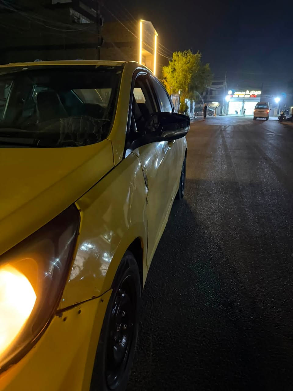 احسنت خليجي  موديل ٢٠١٣ سنويه جديده هزه جديده مصفره من كلشي بيه تنقيص بسيط بدون تبخير مبدل جاملغ الأمامي فقط 
اي استفسار ***********
