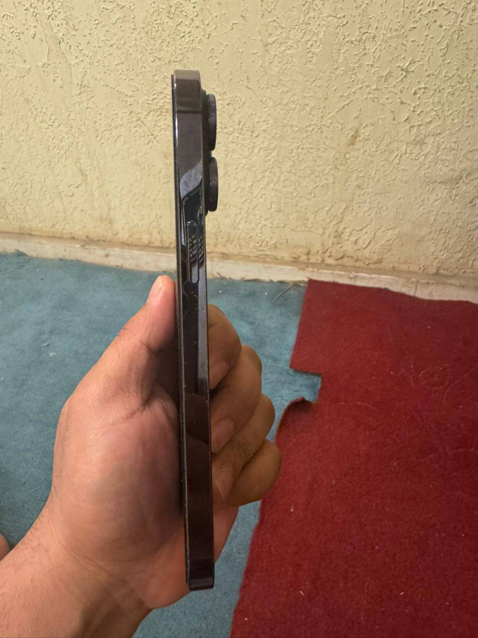 14 برو ماكس لون بنفسجي
ذاكزه 256 بطاريه 96

عربي شرق اوسط ماستر كارتونه موجوده

مكفول ع فحص بس بدل ظهر ماله 

السعر 900  الف

مكاني بغداد- مدينه الصدر شارع الفلاح 

-----------------------------------------------------

الشراي ياخذ سكرين للمنشور ويراسلني واستاب 

***********
