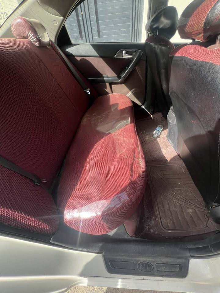 السلام عليكم

كيا سيراتو للبيع ٢٠١٣  رقم اربيل الجديد شرط التحويل 
هزه جديده 
السياره بيه ٣ قطع صبغ جاملغ امامي وخلفي وبنيد 
ماشيه ٢١٣ الف 
محرك ١٦٠٠ / كير ٦ نمر / شفتات بالاستيرن / دشبول ليزر 
دسك امامي وخلفي / حساسات خلفيه وشاشه ايباد 
السياره صدر وتخم تاير جديد 
محرك مفتوح وكير بلادي
مكاني بالسيديه بيه سونار 
ورقمي بي واتساب بيع او مراوس
السعر ٩٢ وبيه مجال بسيط 
 ***********
