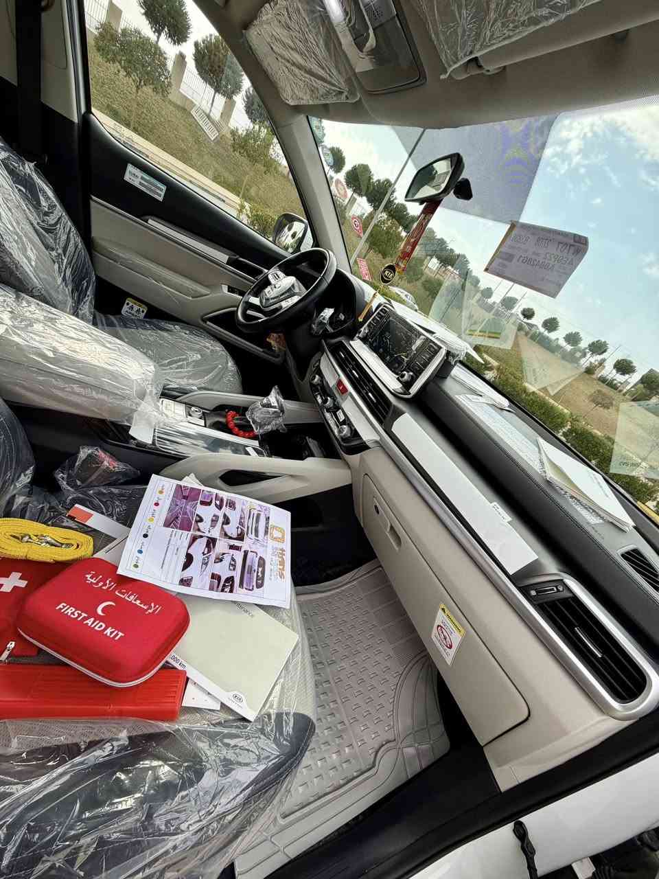 #سلُِآم_عٍلُِيڪم
#موقع_السيارة_بسلمانية📍#عشاق_كيا_تورلاريد_🧿

#ضمان_شركة_البخبت #مسافه_مقطوعة68الاف_كيلو

#كيا_تورلاريد_2020__بعدها_بحالة_الشركة
#كير_مكينة_حدادية_صبغ_كلها_كفالة_بيها_بارد_صغير 
#سيرفز_كامله_بل_شركة_
#سعرها_268$ ورقة #وبيها_مجال_كفالة_عامة
#المواصفات:⬇️
•سعة المحرك 3800__V6•عدد AIR BAG 12•تبريد 3 قطع •
••تشغيل عن بعد • 7راكب +مخارج USB كامرة داخليه • 
 حساسات أمامية •لايت زينون + LED•كشاف •حساسات خلفية
 ويل كب 20 حجم •مفتاح التشغيل بصمة •شاشة •كاميرا دوارة 
ثلاجة • نظام صوت +دمام •الانارة الداخلية LED•لحياية بلادية •
مريات قلابة •مثبت السرعة Cruise •حساسات ضغط اطارات
المودات والأوامر الصوتية•قطعتين تبريد• ‏ Bluetooth / USB
 أوضاع القيادة  Drive Mode ••ABS شاحن هاتف Wireless    
‏ Auto Hold •نظام مانع الانزلاق•نظام مانع الانزلاق•
 اشارة في المرايا الجانبية قابلة للطي كهرباء
  

#غراض_شركة_كتلوك_اطافىة_سبير_عده_كلها_موجوده
#بصمتين_موجوده + #دفتر_ضمان_وسيرفز_كلها_بشركة

الاستفسار ⬇️
#الاتصال__***********__***********
حجي وليد الجنابے
