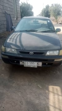 تويوتا كورولا • بها مجال • للبيع