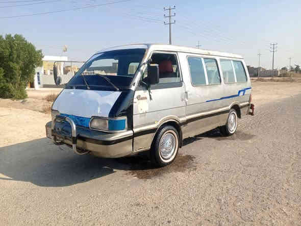 السلام عليكم كيه بسته رقم مثنى الماني تريد تحويل تريد وكاله كشرر حلو گير محرك اكسن جدد العنوان السماوه السعر 24 وبيه مجال الاتصال عرقم ***********
