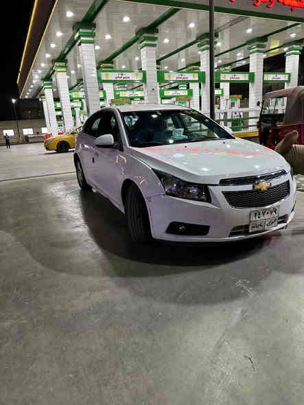 السلام وعليكم كروز خليجيه 2012 
محرك 1800 محرك وكير تبريد كهربائيات كله مكفوله 

سياره بيه 3 قطع صبغ بدون حادث قوي ولا دواخل 

رقم سليمانيه بسمي وكاله عامه سنويه لل26 

مكاني بغداد الامين السعر 65 

***********
