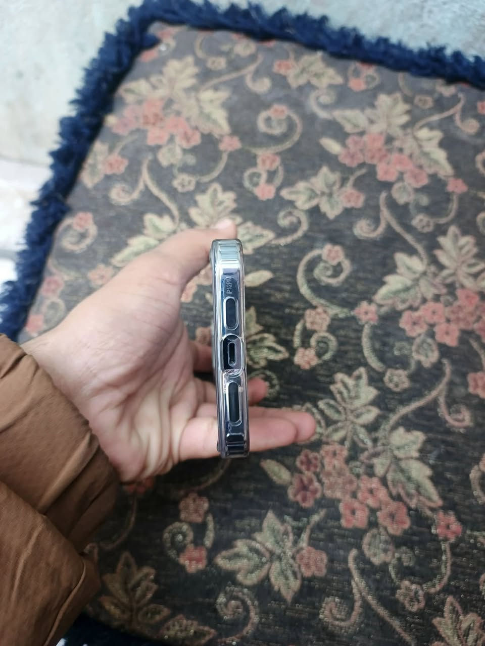 السلام عليكم 13 بر ماكس ذاكره 256 بطاريه 90 بعده بضمان ما بدل بي اي شي  علا  وضع شركه سعر  750 وبي مجال مكاني بغداد الكماليه ***********
