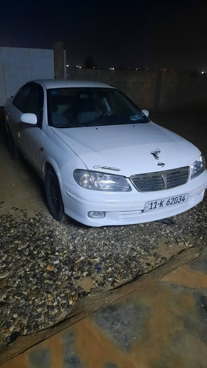 سني نيسان 2001 رقم بغداد نكليزي الى ٣٠ بيها ضربه ب جاملق اليمن سياره نضيفه كير عادي كير ومحرك شرط سعر75بيها مجال الشراي ***********حديثة
