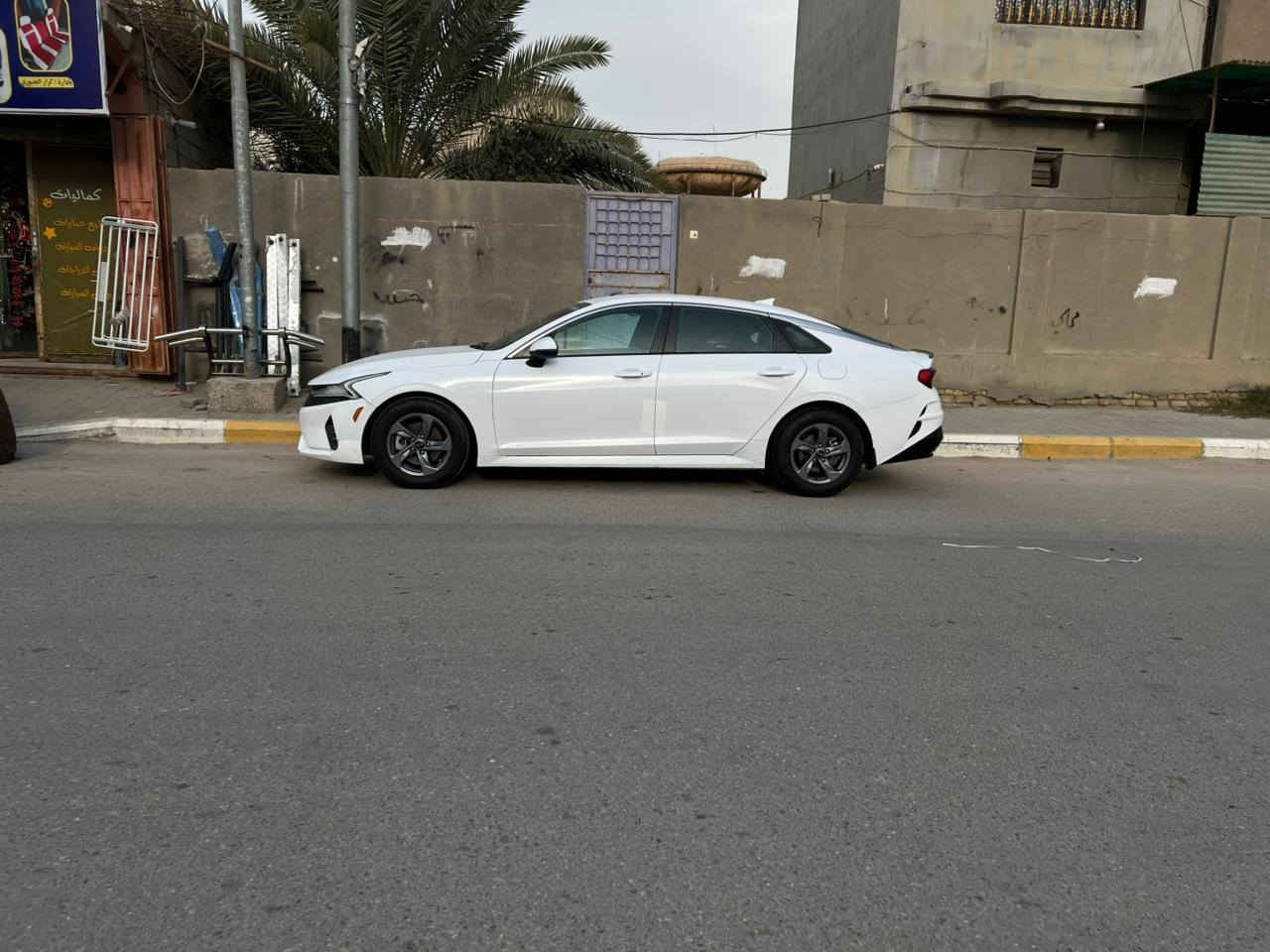 السلام عليكم للبيع اومراؤس بعاليه ك فايف مديل 21 جاهزة للاخير معوقين مثنى  صورالحادث مع المنشور السعر 137للاستفسار***********
