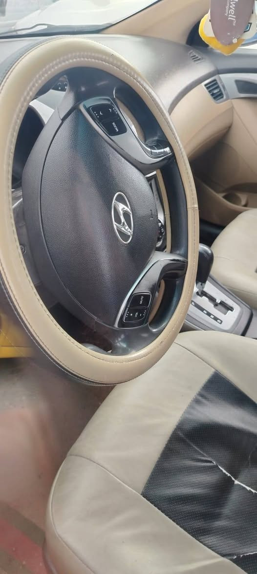 سلام عليكم النترا موديل 2012 خليجي ماشي ١١٦ km بيها ٣ قطع صبع وبيها قطعة بخ فقط وكم أماكن تعديل بارد باسمنا رقم جديد سليمانية سيارة جاهزة مع بطاقة بنزين سعر 106 بيها مجال للشراي *********** كركوك, العراق
