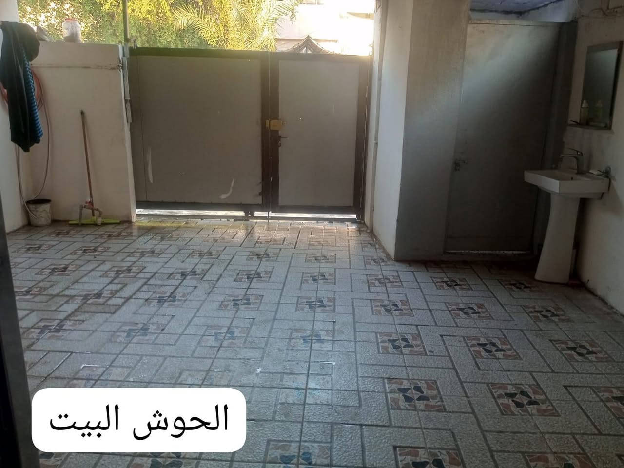 مكان كركوك حي الخضراء مساحت البيت 110متر سعر البيت 65 ***********
