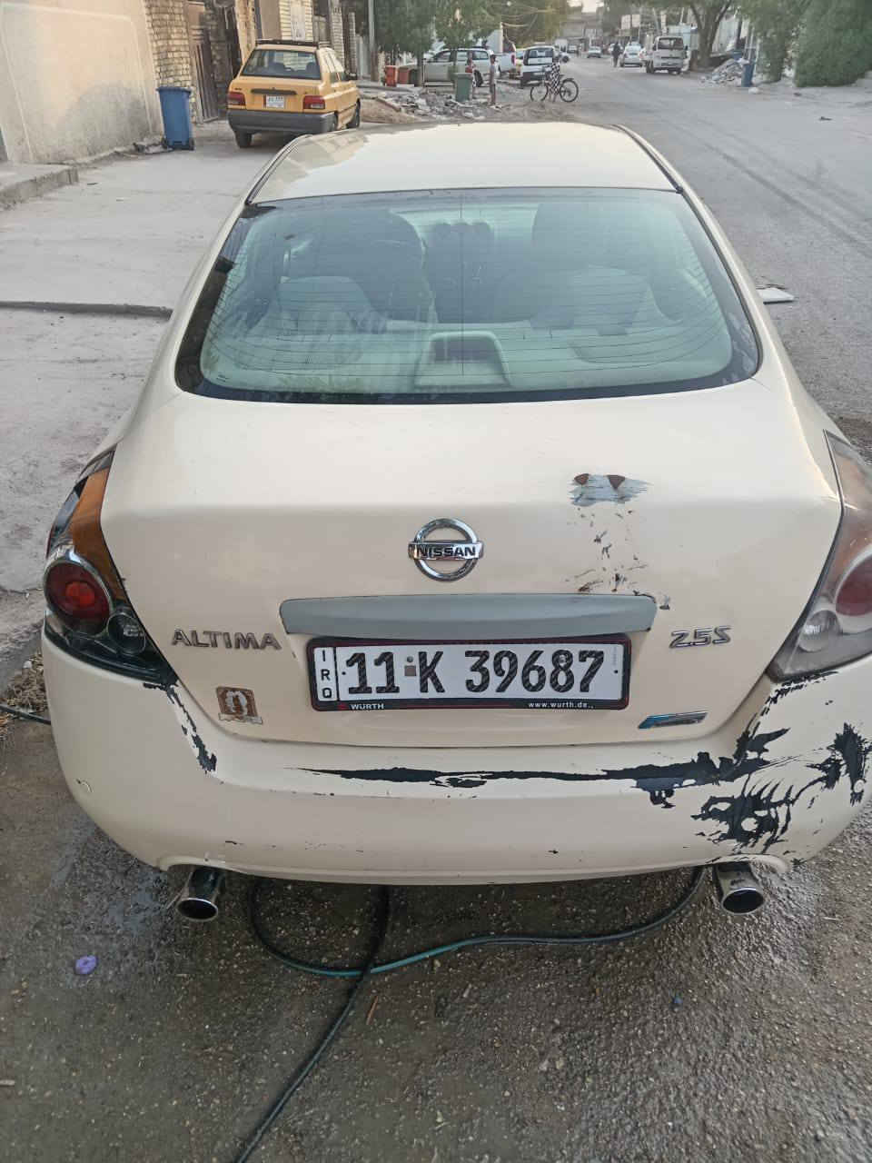 السلام عليكم
نيسان التما 2011
مكينه 2500
رقم بغداد إنكليزي بسمي
السنويه لل27
وارد خليجي تكسي دبي
كير مكينه مكفول
صدر امامي خلفية 100٪
أرضية جلد
بيه طخات بسيطه ما معمرهم عل وضعهن
السعر 73وبيه مجال
مكان السياره بغداد
الاستفسار ***********
