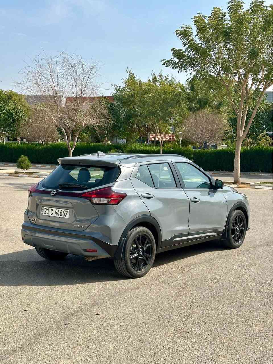 Nissan Kicks 2022 SR 🩶
ماشية فقط ٢٦ الف 
فول مواصفات للاخير
شاشة كبير
استيرن تدفئة
كشنات تدفئة
كامرة امامية
كامرة خلفية 
كامرة جوانب
رادار امامي 
رادار خلفي
نقطة عمياء
حساسات خلفية
نضام صوت صماعات Bose 
دمام صوت بالكشن 
تحديد مسار 
هاند بريك بصمة 
Auto hold 
ويل اسود بلادي
دواخل جلد بلادي رصاصي
اسبير بلادي 
لايتات LED بلادي 
ضرر سيارة فقط بوند مبدل + بارد بالباب سكن 
بدون ايرباك 
سعر 14500$
*********** السليمانية, العراق
