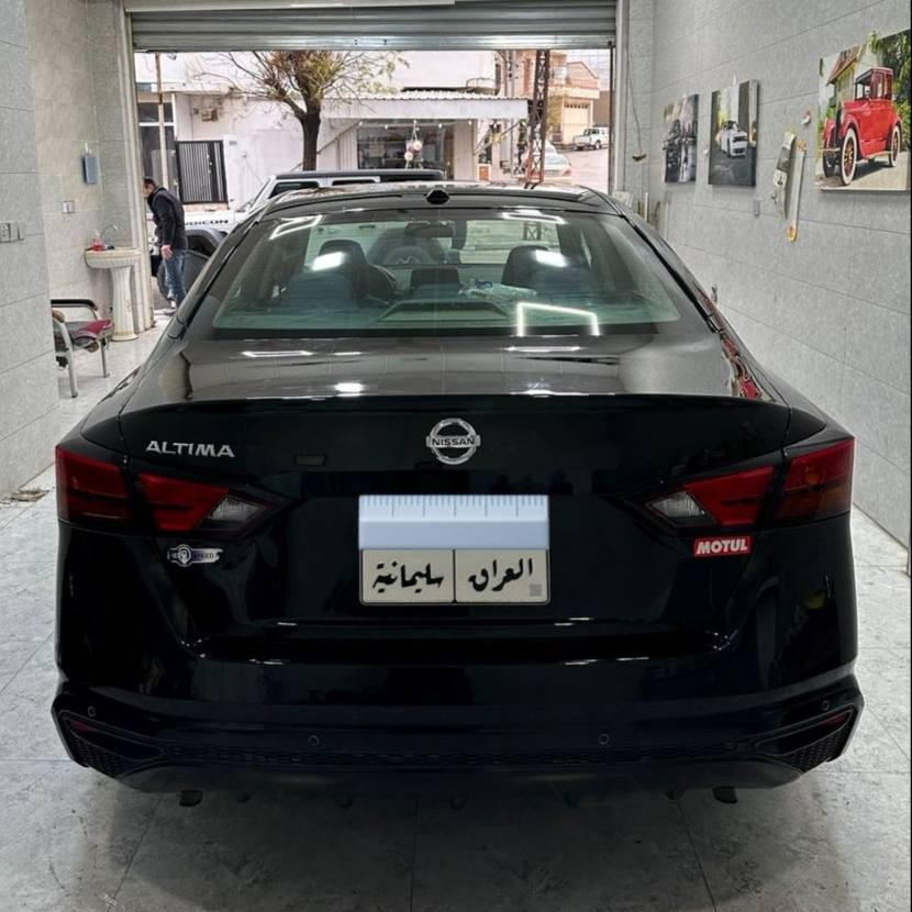 نیسان ئەڵتیما 2019 رەنگی رەش 
مواسەفات ئێس پلەس
٧٥ هەزار مایل رۆشوە
شاشە گەوەرە 
گێچی ئەلەکترۆنی
رادار
کوشن کارەبا
ئۆتۆ برێک
بە سمە و شەغال
دوو دەرگا بەسمە
کامێراو حاسەو شاشە گەورە
کارپلەی و ئەندرۆید ئۆتۆ
تایەو ویلی sv
باتری تازە 
رۆنی مەکینەو گیێر تازەیەو لە مۆتل گۆراوە
 لە سەرەتاوە تا ئێستا
تەبریدو تەقەو رەقە بە شەرت
بێ بۆیاخ بئ چالو چؤلي بێ ئێرباگ بێناوگرتن 
تەنها دوو بست ساردی بچووکي هه يه 
 سەنەوی تا ٢٠٢٦ تازەیە
سەیارەی مالەو هیچ ئەزێت نەدراوە
تەحویل وغەرامە بە شەرت

سـعـر : لە کۆمێنت داوابکە ڕاستەوخۆ بۆت دێت 📥 

گێر و مەکیەنەی بەشەرت 
هیچ کێشەیەکی تێدا نییە 

ژمارەی خاوەنەکەی 
لە سلێمانیم
***********
