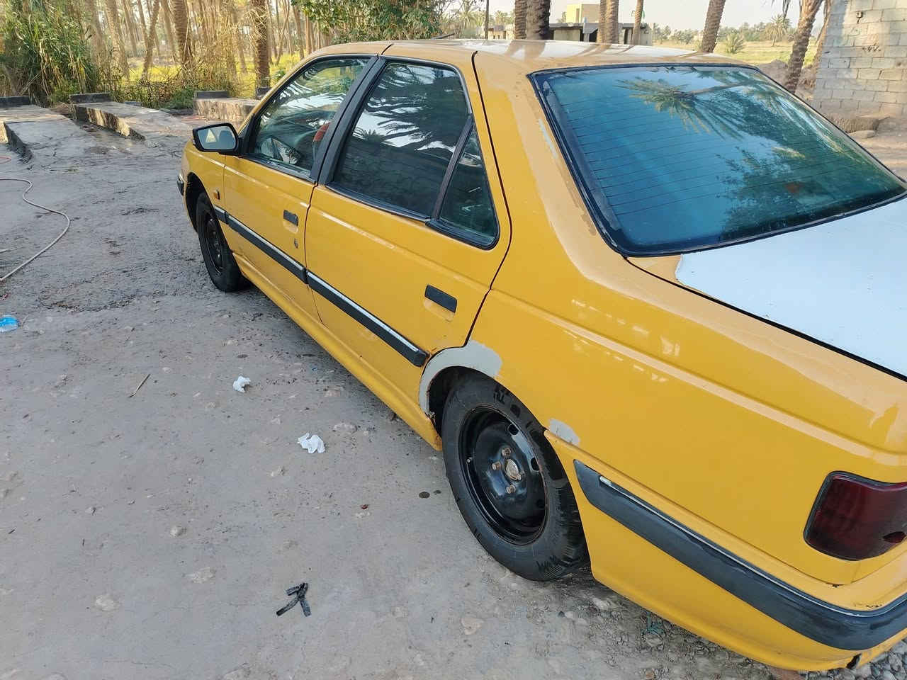 سلام عليكم بيجو بارص موديل 15 البيع بيه جراد بل قماره مثل ماموضح بل صوره لايت زنون كير مكينه تبريد ثلج مكفولات بيه ذني طخات بل معجون مامصبوغات مشط تعبان سعر مشط ينزل من سعره سياره بس من البيت الدوام مامشتغل بيه تكسي سعر 38 وبيه مجال ***********
