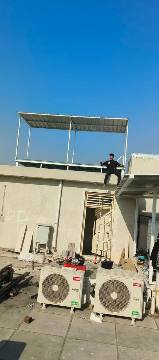 عرض خاص بمناسبة عيد الأضحى المبارك 
حداد كافة انواع الحدادة 
الاسعار السقائف متر 20 الف
جينكو 0/5
حديد 2ملم
عرض يشمل كرسته وعمل
ماعليك فقط بالاتصال ومراسلة على الارقام📞
***********📞***********
العنوان البصرة

