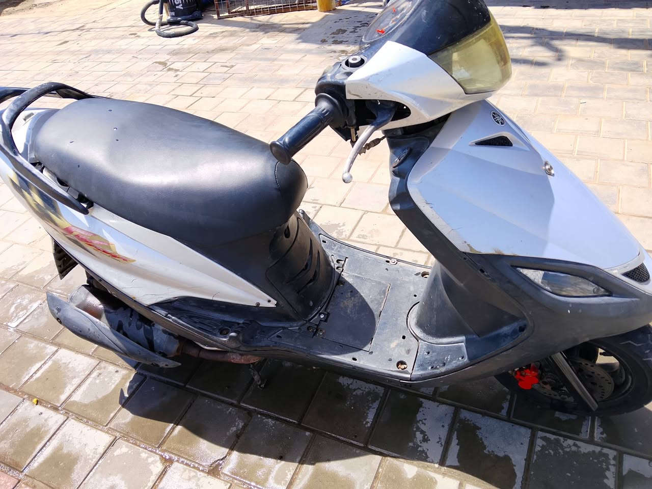سلام عليكم دراجه ماكس لبيع نضيفه مكينه ناعمه حلوه كلها شغاله سعر 475شراي يتصل *********** المكان الشعب
