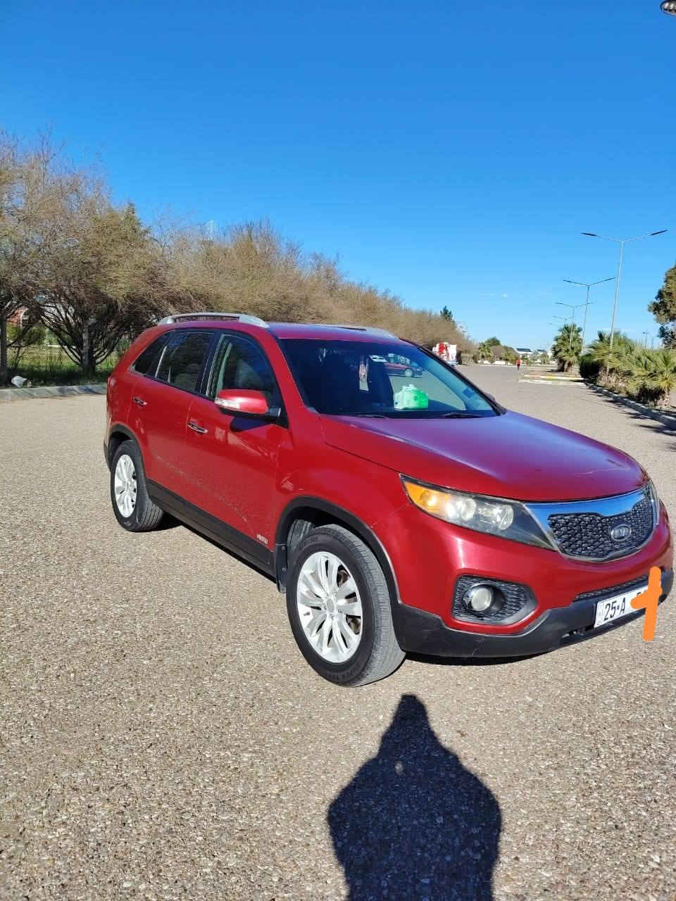 السلام عليكم للبيع كيا سورنتو موديل 11 فول بصمه كامره حساس  رقم دولي مشروع وطني سنويه 2030 تخلص بي جاملغ وبنيد صبغ مكينه وكير بلشرط شرط التحويل والغرامات السعر 135ترهم مراوس حسب القناعه رقم هاتف ***********
