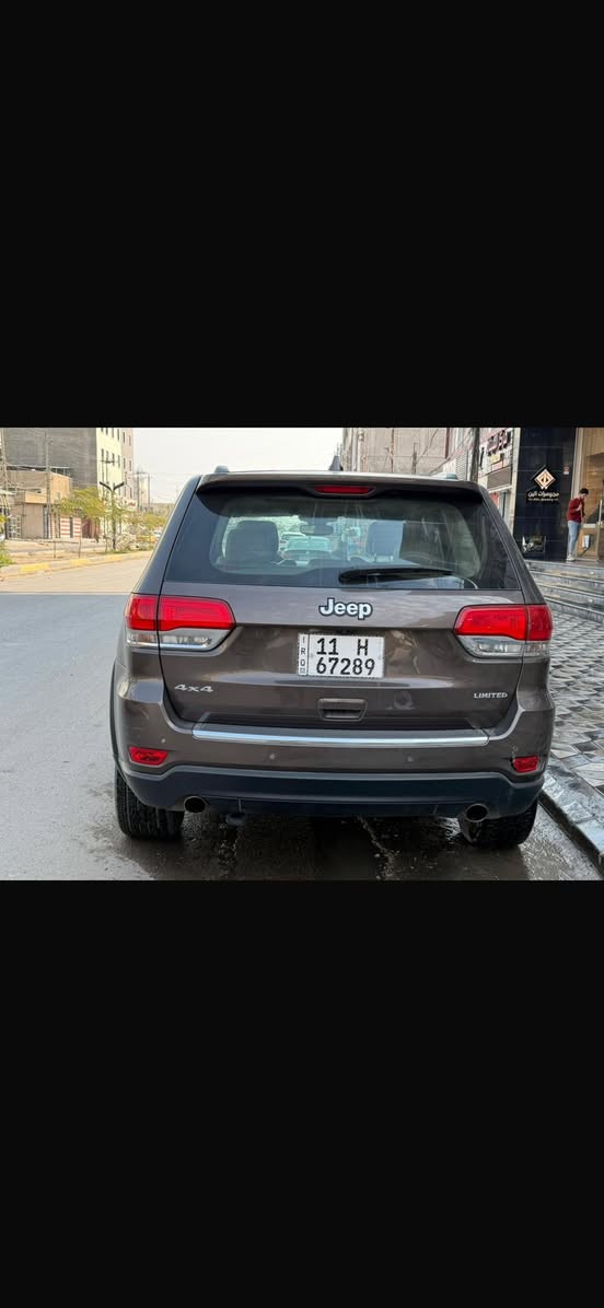 السلام عليكم
موديل 2019
جيب لمتد فول موصفات ماوس 

لون مميز خليجي بيه صبغ 

البنيد والخشم جاملغ بدون دواخل 

ماشيه 51 ميل

سعر 265بيه مجال بسيط 

***********

مكانه البنوك شارع الميثاق
