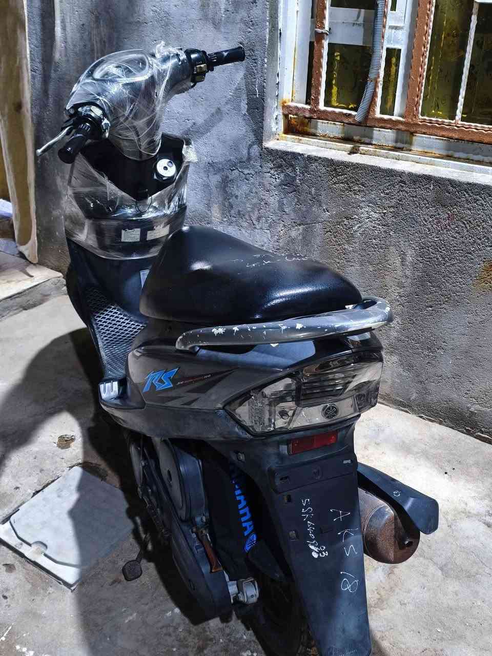 سلام عليكم
دراجه ماكس عدله بعدهه بريحه الوكاله دراجه نضيفه وماماشيه هواي محرك ناعم ماينسمع الدراجه كفاله عامه مابيهه اي نقص ختم واحد ويه المكينه // عنواني البصره كرمه علي مستعجل على بيعتهه 
الشراي يتصل ***********
