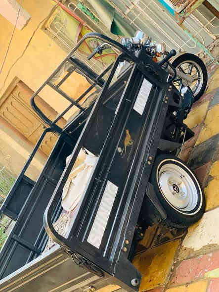 السلام عليكم للبيع ستوته جمره كربلائيه فول الفول مابيه نقص برغي موديل ٢٣
مكفوله كفاله عامه 

اوراق اصولي شرط الترقيم 

تايرات جديدات ابو الخط الابيض 

مابيه قطره زنجار 

السعر ٢٦٥٠

مكاني حله 

للاستفسار مراسله خاص او اتصال ***********
