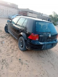 قولف • محرك ١٫٨ • ماشيه ٢٧٦ الف