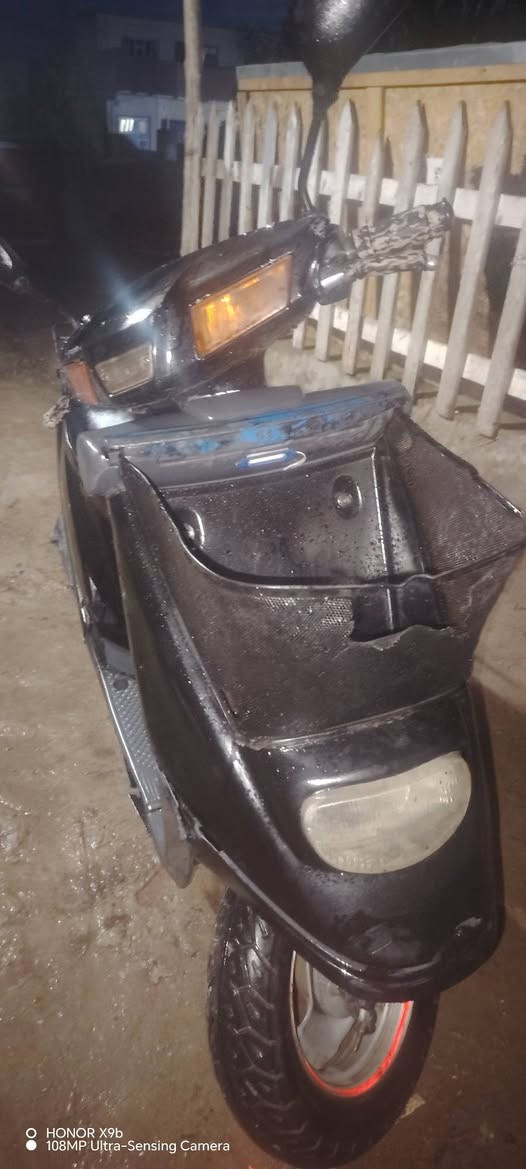 ماطور بزون نضيف سرعتو فول اشاير بس ايعوزهن كلوبات كيج بانزين شغال مقصد بانزين هندر واحد معمر جديد ماطور نضيف ومصروف عليه 
سعرو 240 وبي مجال لشراي 

شراي خبرني 
***********
***********
