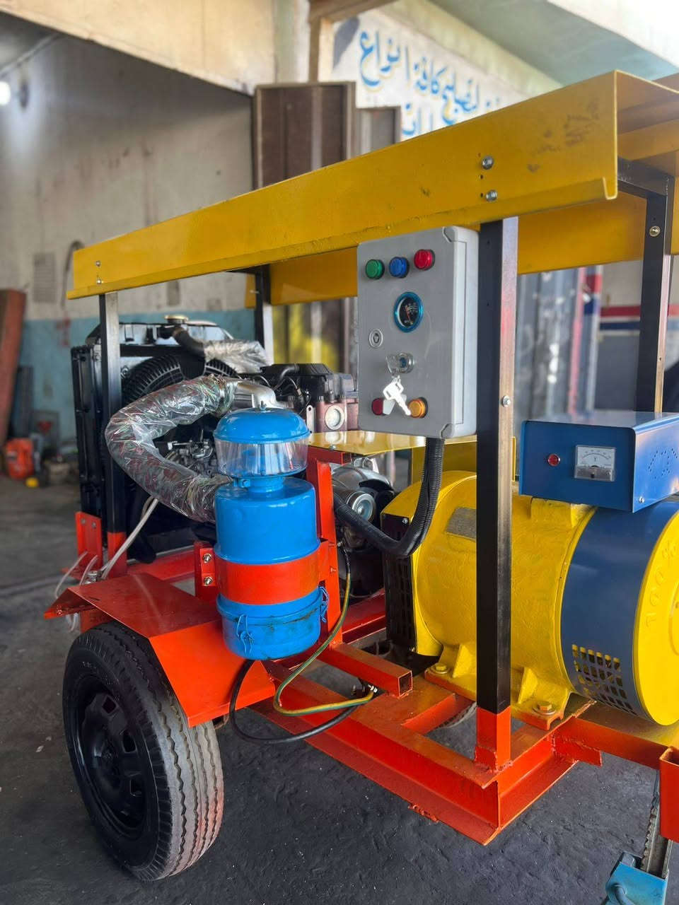 سلام عليكم
مولد كيه 2701 لا صرف وله بخار
راس تواليد 30كيفي ثري فيز
سعر 16 ورقه
***********
***********
مكان بغداد
