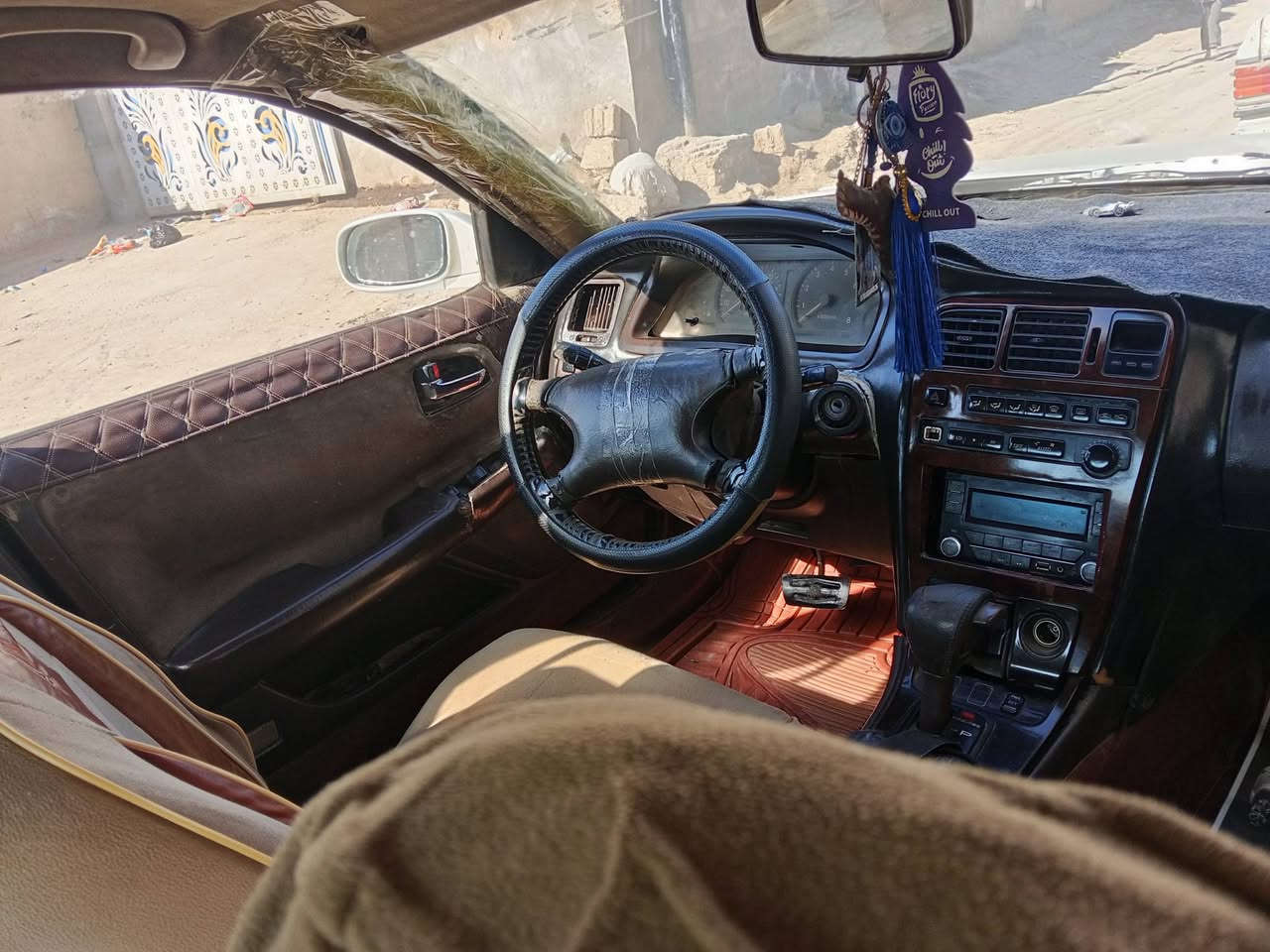 كرستا موديل 93 
رقم واسط انكليزي ب اسمي مكينه ونجي جاهزه 
كير مكينه كهربائيات حداديه تبريد 
مكاني ذي قار قضاء النصر 
ضررها فقط كفر الجاملغ الخلفي مكفوله من العيب الشرعي 
والباقي شوف العين 
***********
***********
السعر 46وبيها مجال
