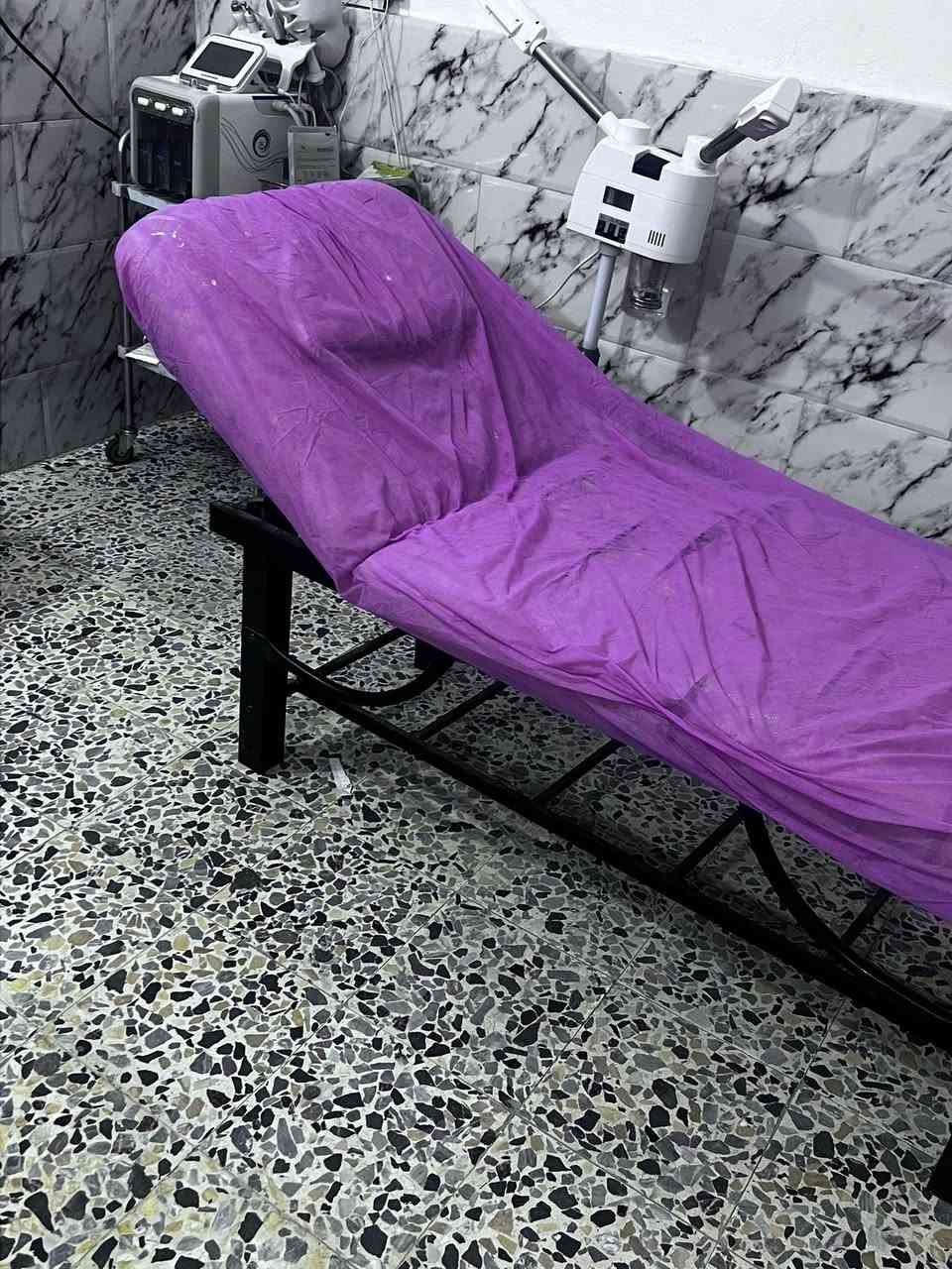 جهاز هايدرو فيشل 
سديه صهر متحرك 

وبدكير كامل هوه والستبج حار بارد


**إذا كنت صاحب هذا الإعلان وتريد حذفه لأي سبب، رجاءا أرسل رسالة إلى الدعم الفني**