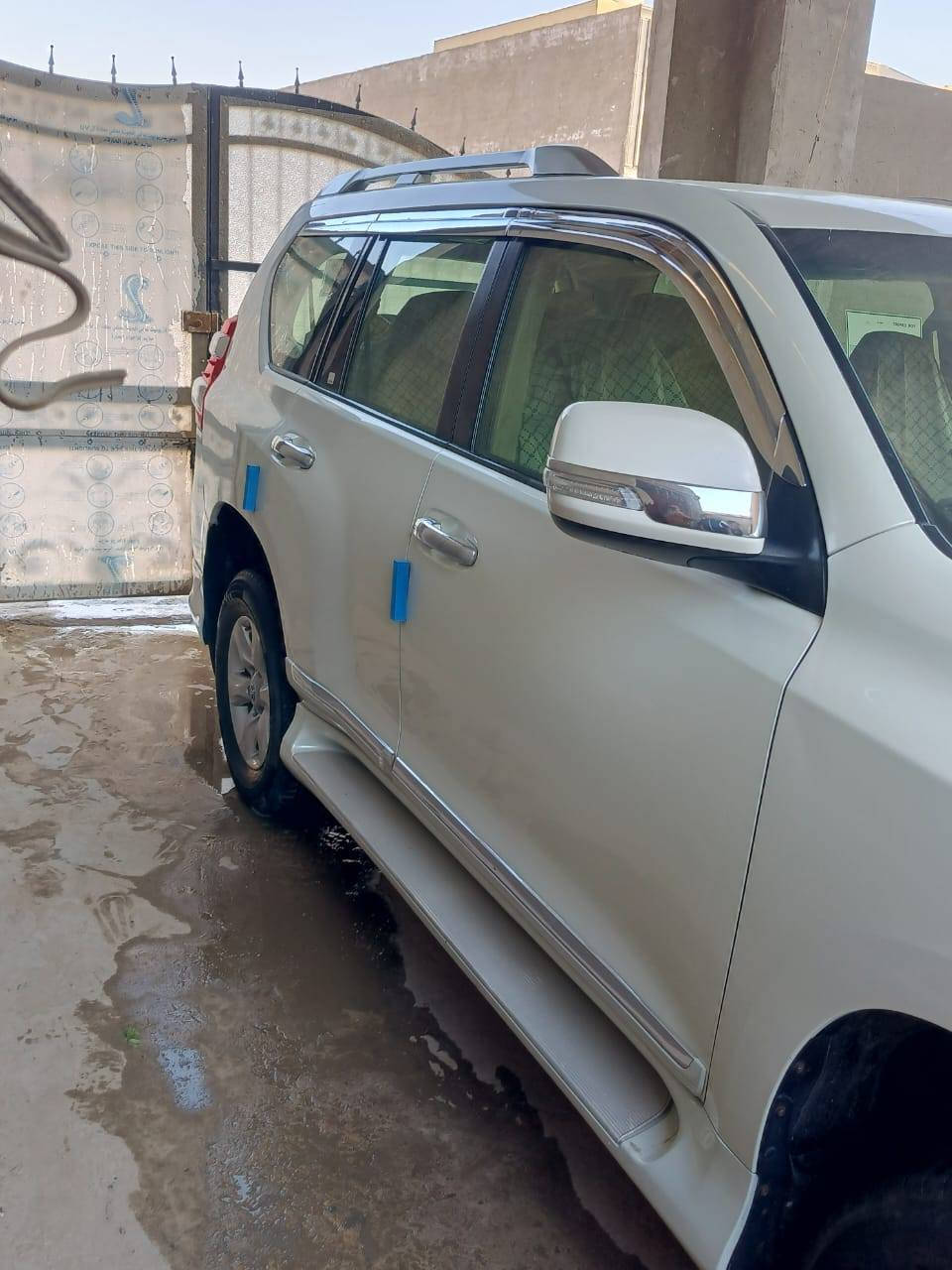 بارادو 2010 محدثة 2017 سنوية او هزة جديدة رقم سليمانية ٤سلندر سيارة جاهزة حدادية تخم تاير محرك نضيف للبيع او مراوس بكم هايلوكس 6سلندر عنوان بغداد ***********
