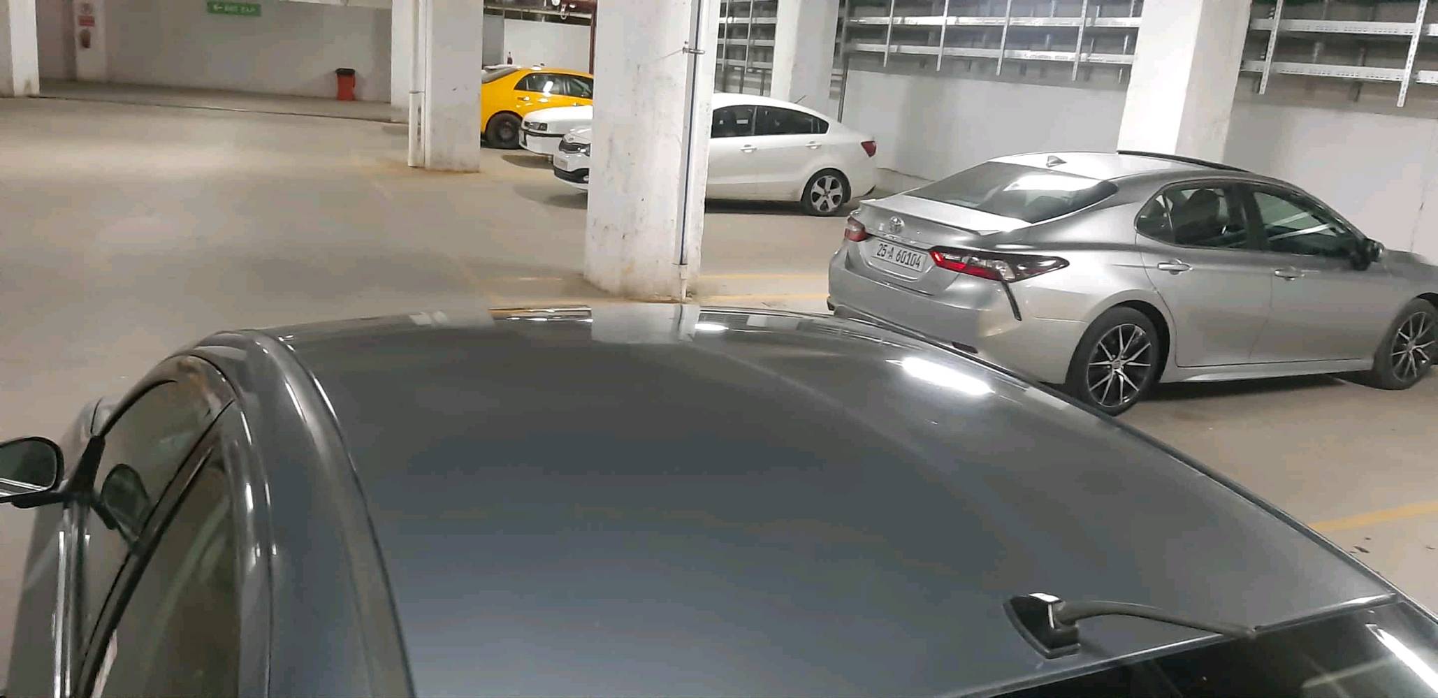 بروتون بيرسونا ٢٠١١...سياره مكفوله من الصبغ..لونها الاصلي قطره مبيها ..تدفئة تبريد ..
كهربائيات كلها شغاله...سياره نظيفه بمعنى الكلمه ...سنويه باسمي شرط التحويل ..كير عادي و محرك بدون فتح...عنواني كركوك