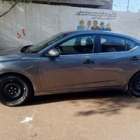 اخوان اني مكلف بلنشر    نيسان سنترا 2024 ماشيه 4الاف يعني زيرو ضررها ر...