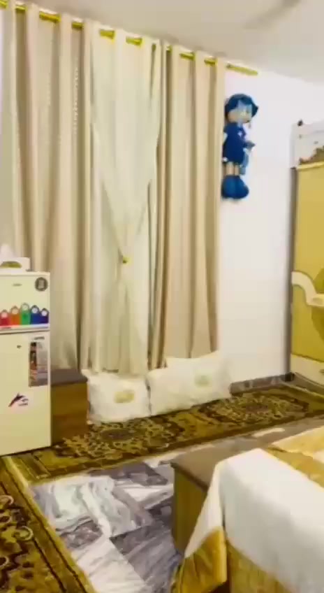 غرفه تركيه مستخدمه نضافه 99‎%‎ الشراي يتصل على الرقم ***********
