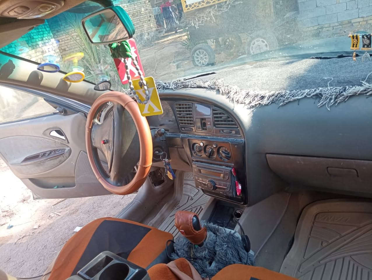 سلام عليكم سياره للبيع الاستفسار الاتصال على رقم ***********
