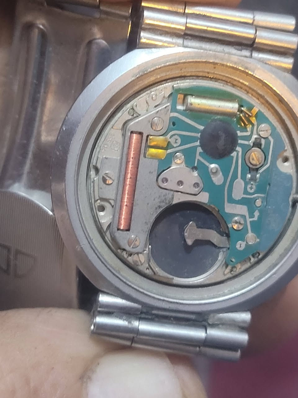 للبيع  ساعه وست اند سويسريه باتري . قبغ خلفي مفقود . .. ادفع سعر او تتواصل . لان قديمه ولااعرف سعرها


**إذا كنت صاحب هذا الإعلان وتريد حذفه لأي سبب، رجاءا أرسل رسالة إلى الدعم الفني**