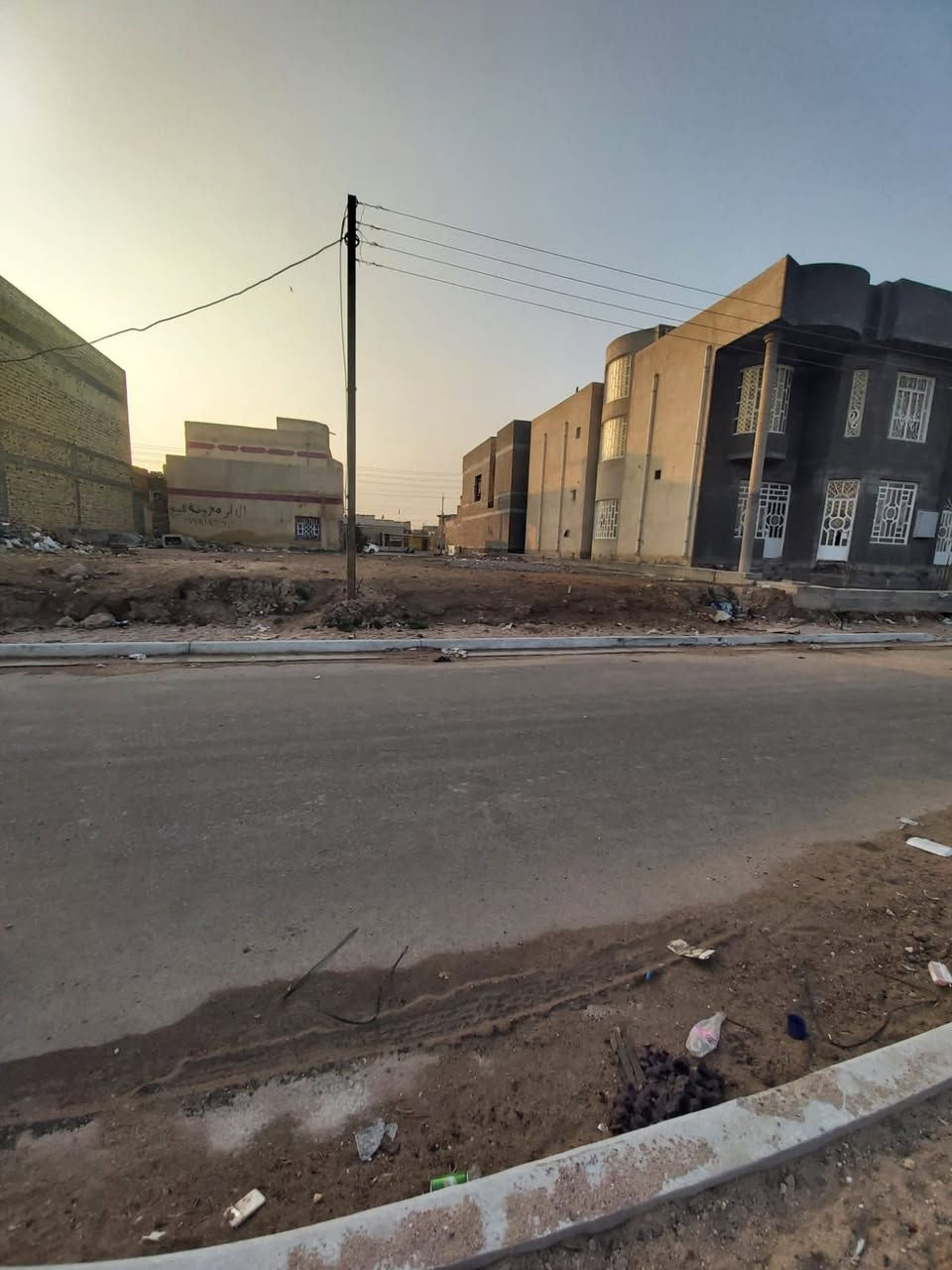 قطعتين للبيع الموقع النهيرات الشمالية المساحة 600م طابو صرف بأسم شخص واحد
السعر 350 مليون 
للاستفسار ***********
