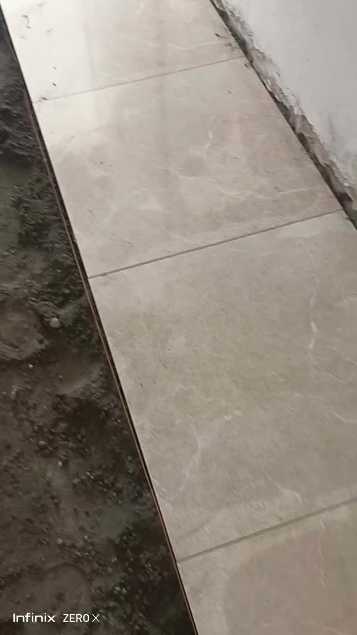 سلام عليكم خلفه سيراميك وكاشي وبورسلين ومرمر ودرج وكادر ترميم كافت انواع الترميم شغل درجه اوله بغداد ***********
