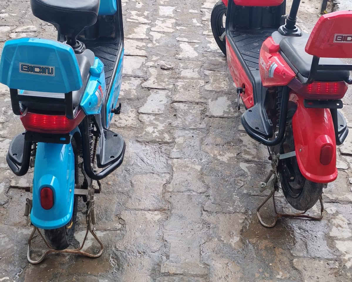 دراجات شحن حجم 20
ثلاثه سرع تمشي 60 نضافه فول
سعر   لو وحده ب 300   وبيهن مجال
بيع مستعجل..
بغداد زعفرانيه📍 ***********  .وتساب
