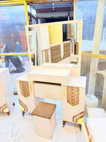 غرف تركي للبيع
الي عنده غرفه وحاير يبيع او يستبدل لا تحير متوفر عندي جميع الغرف والاسعار مناسبه جدا نسبة نضافته الغرفه 95/ والي عنده غرفه يريد يبيع او يستبدل مع فرق بسيط يدزلي خاص او واتساب 
***********
